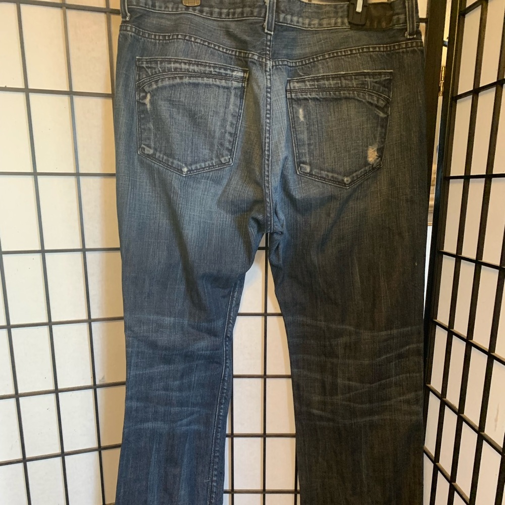 EUC Postage Men's Distressed Blue Denim Jeans size 38 Waist - Picture 4 of 11